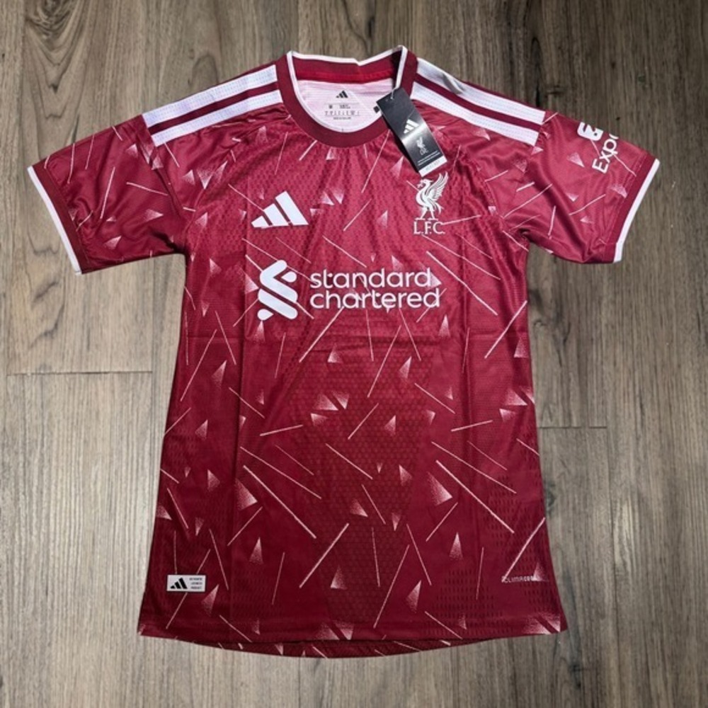 Adidas Liverpool FC 2026 Home Jersey Size XL Red Slim Fit Soccer Shirt NWT